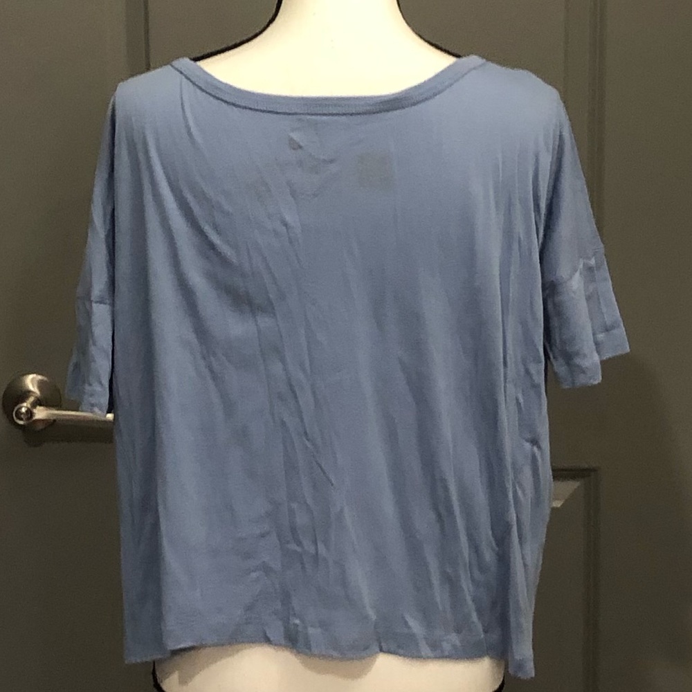 Ladies RVCA Cropped Tee - Picture 3 of 3